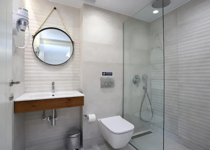 بيت ضيافة Onar Ouranoupolis 4*