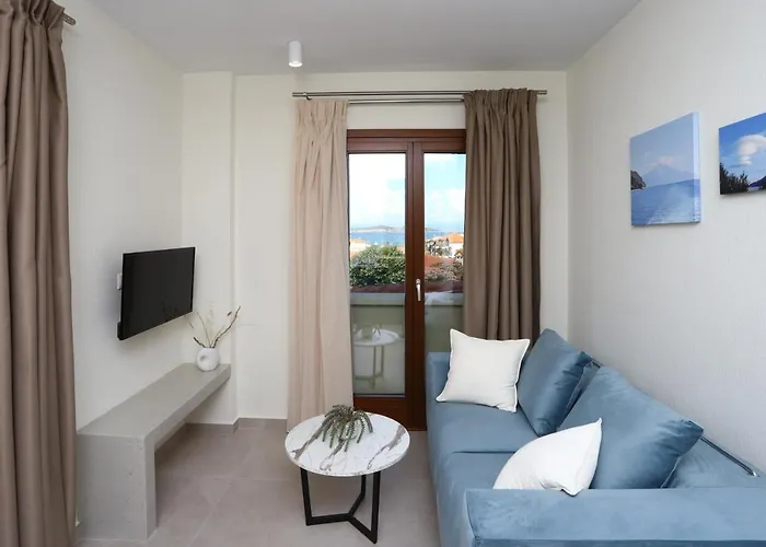 Onar Ouranoupolis 招待所 欧拉努波利斯