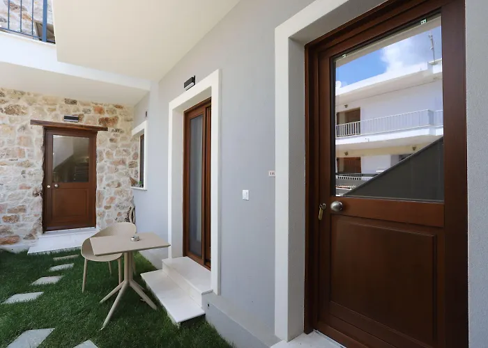 Onar Ouranoupolis 招待所 欧拉努波利斯